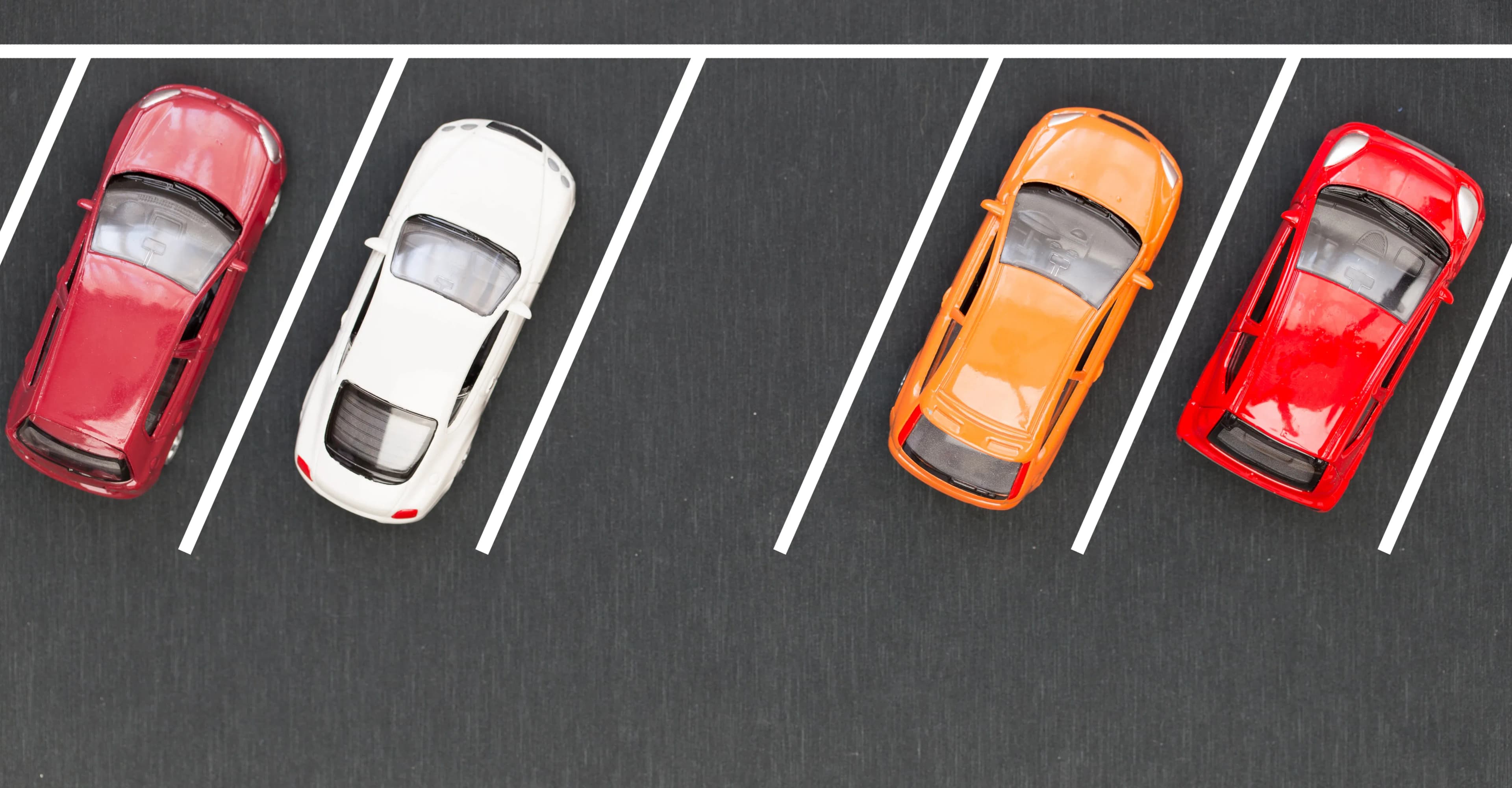 Moms införs på parkeringsplatser från april 2026